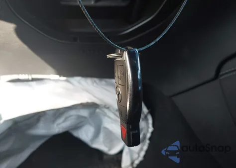 2017 Mercedes-Benz Glc 300 z USA, uszkodzony, nr VIN WDC0G4JB5HV011667